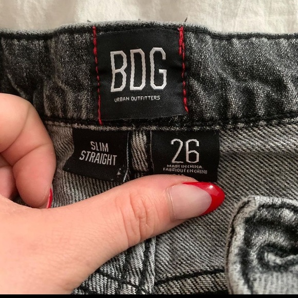 Jeans - Picture 2 of 4